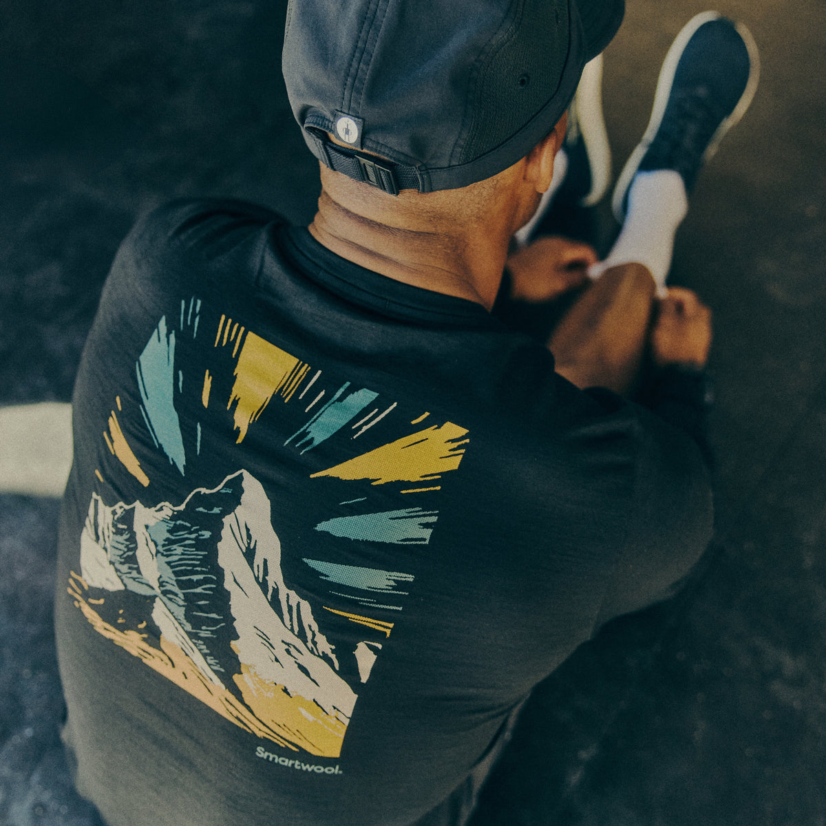 Men's Summit Quest Active Long Sleeve Graphic Tee